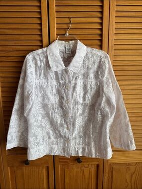 ERIN LONDON White Floral Lace Button-Front Blouse Jacket